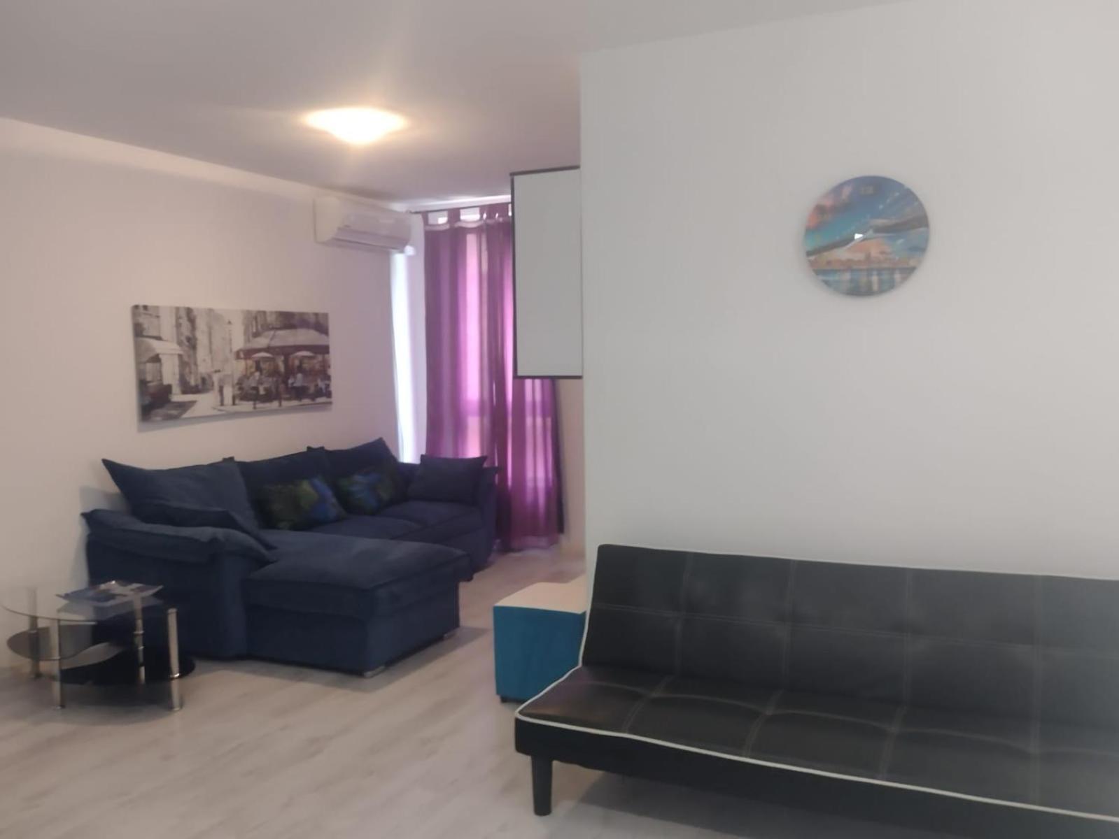 Private Apartment With Parking And Pool Balchik Ngoại thất bức ảnh