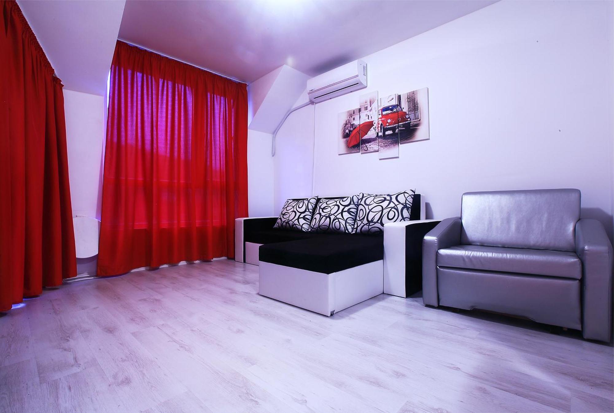 Private Apartment With Parking And Pool Balchik Ngoại thất bức ảnh