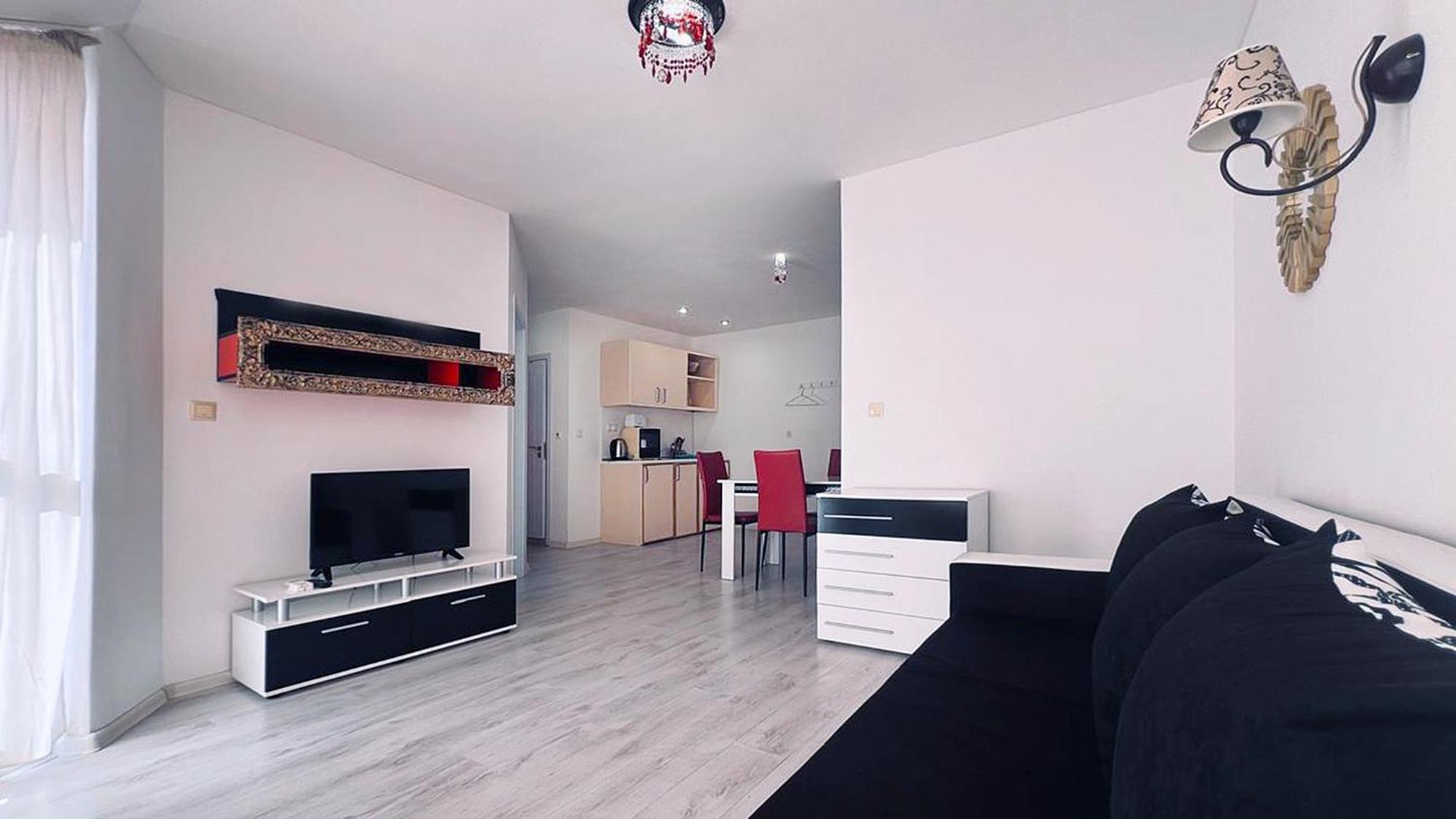 Private Apartment With Parking And Pool Balchik Ngoại thất bức ảnh
