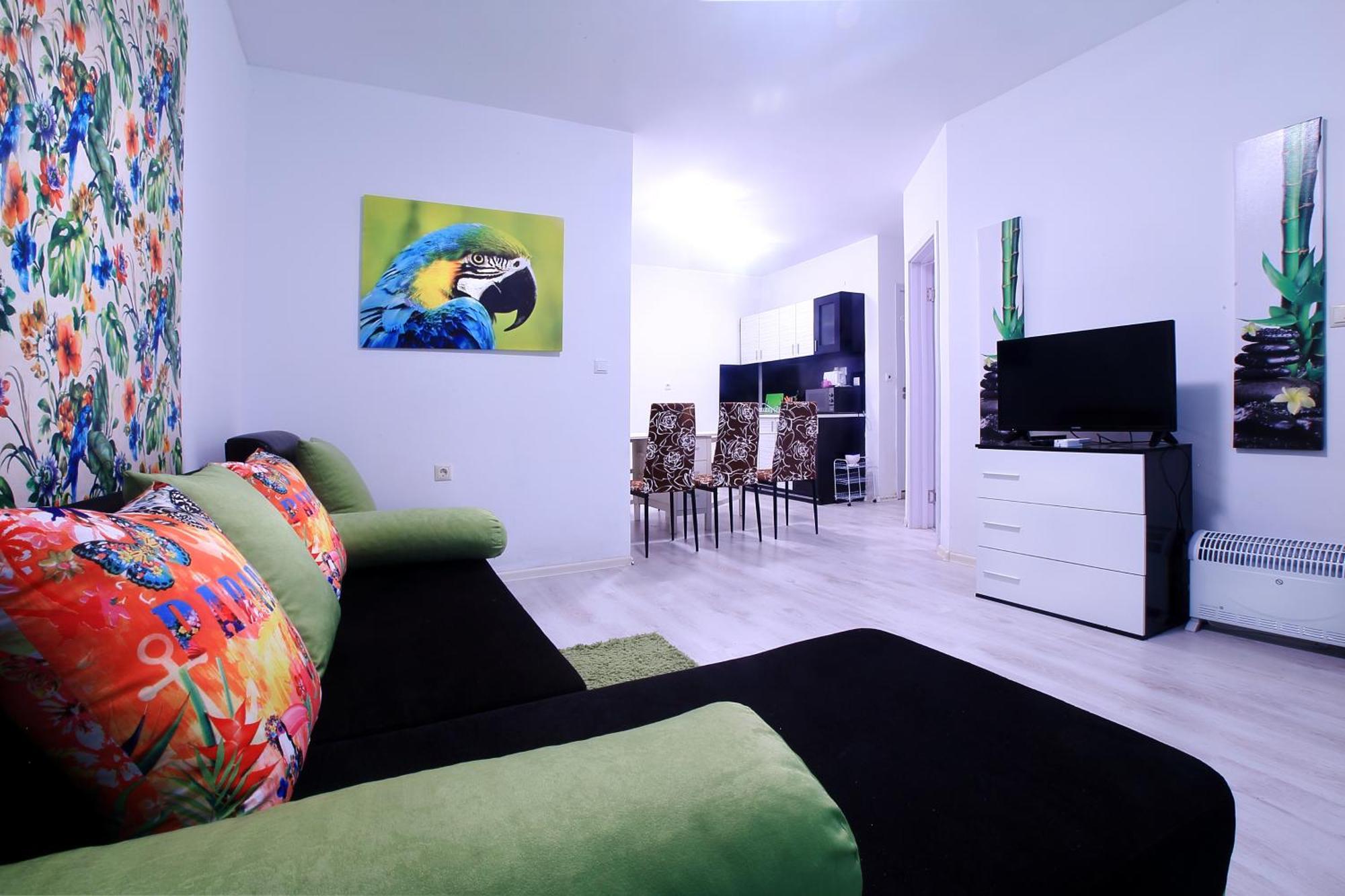 Private Apartment With Parking And Pool Balchik Ngoại thất bức ảnh